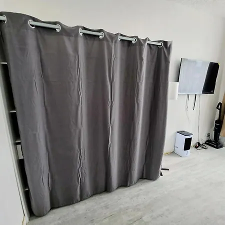 Centre De Avec Internet - Entree Autonome Apartment